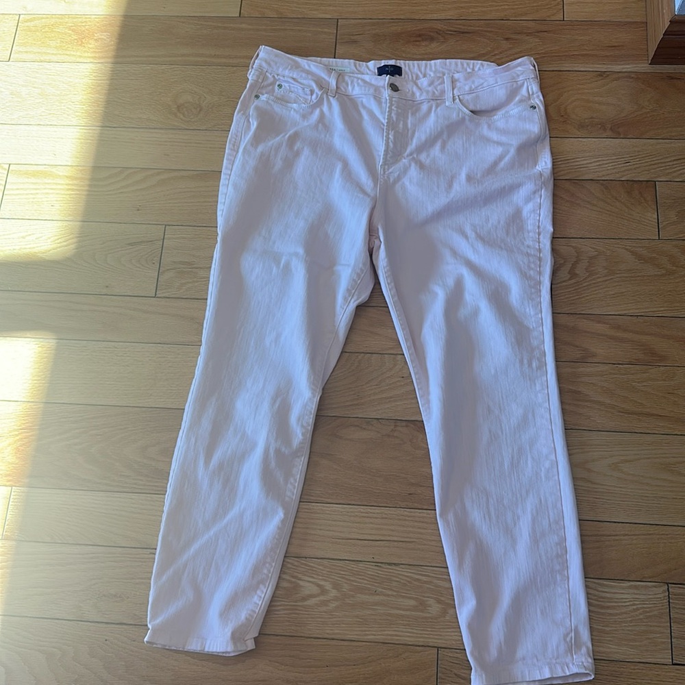 NYDJ  pale pink Clarissa ankle.  Size 16